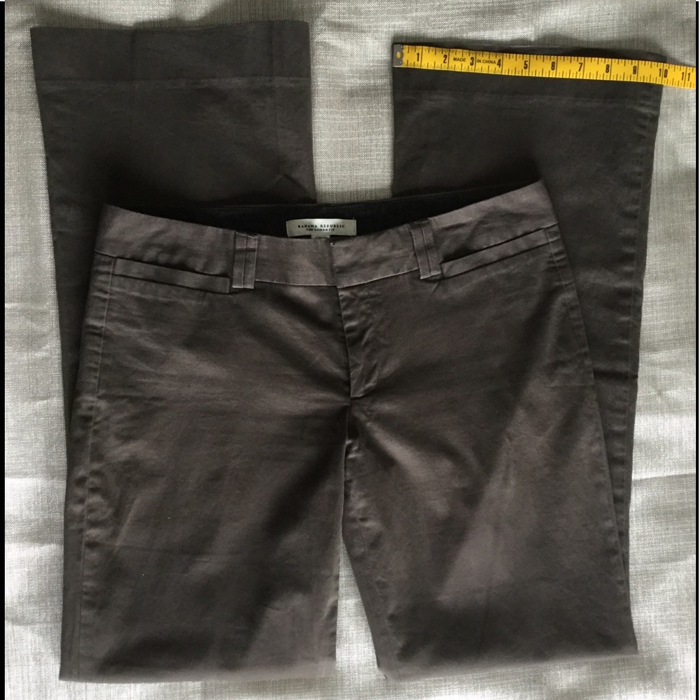 Banana Republic Logan Fit Wide Leg Pant